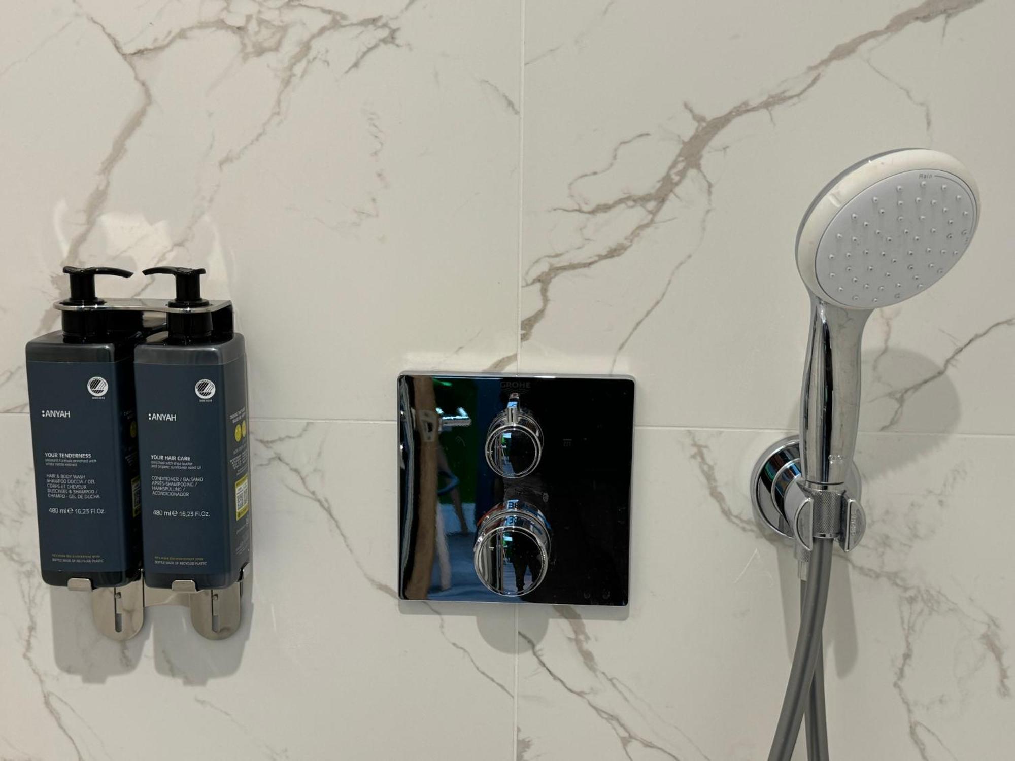 Southgate Luxury Apartments Elland Εξωτερικό φωτογραφία