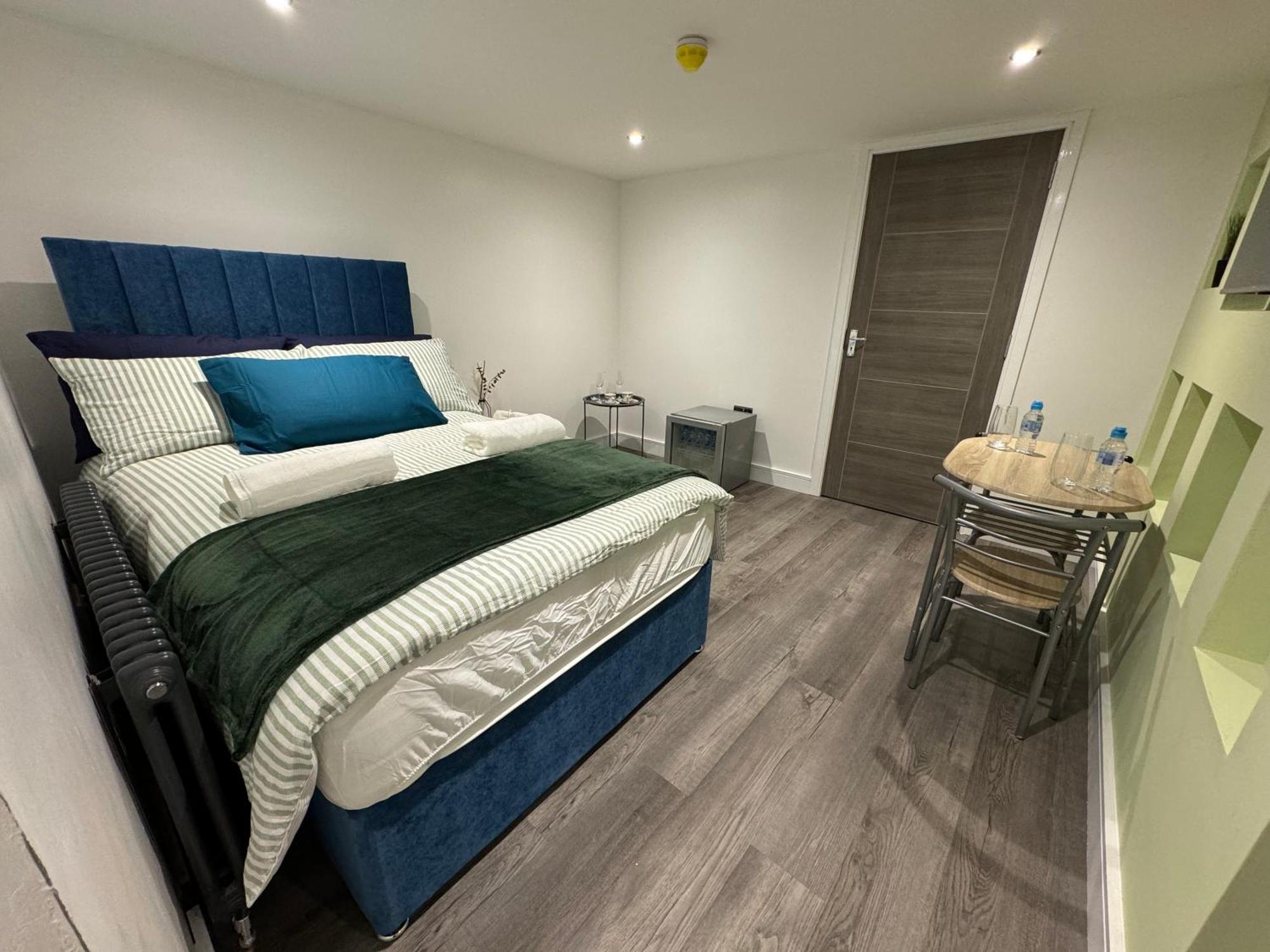 Southgate Luxury Apartments Elland Εξωτερικό φωτογραφία