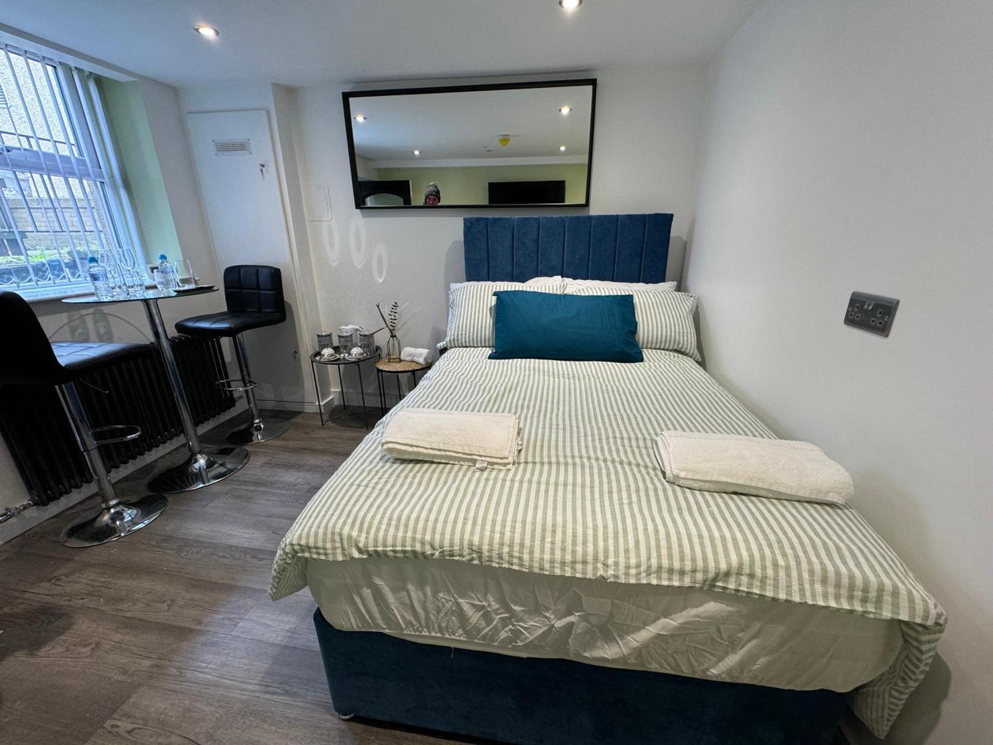 Southgate Luxury Apartments Elland Εξωτερικό φωτογραφία