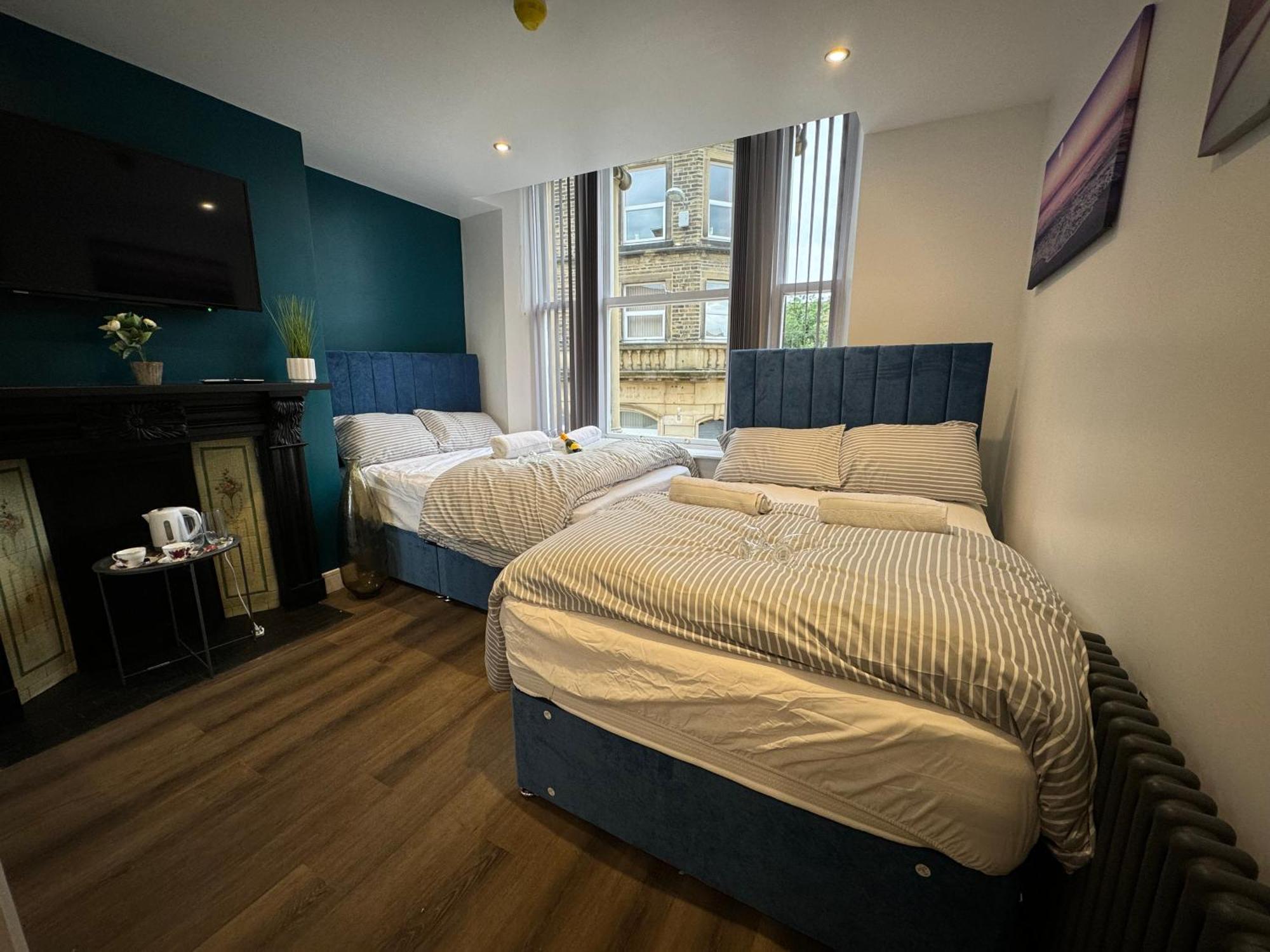 Southgate Luxury Apartments Elland Εξωτερικό φωτογραφία
