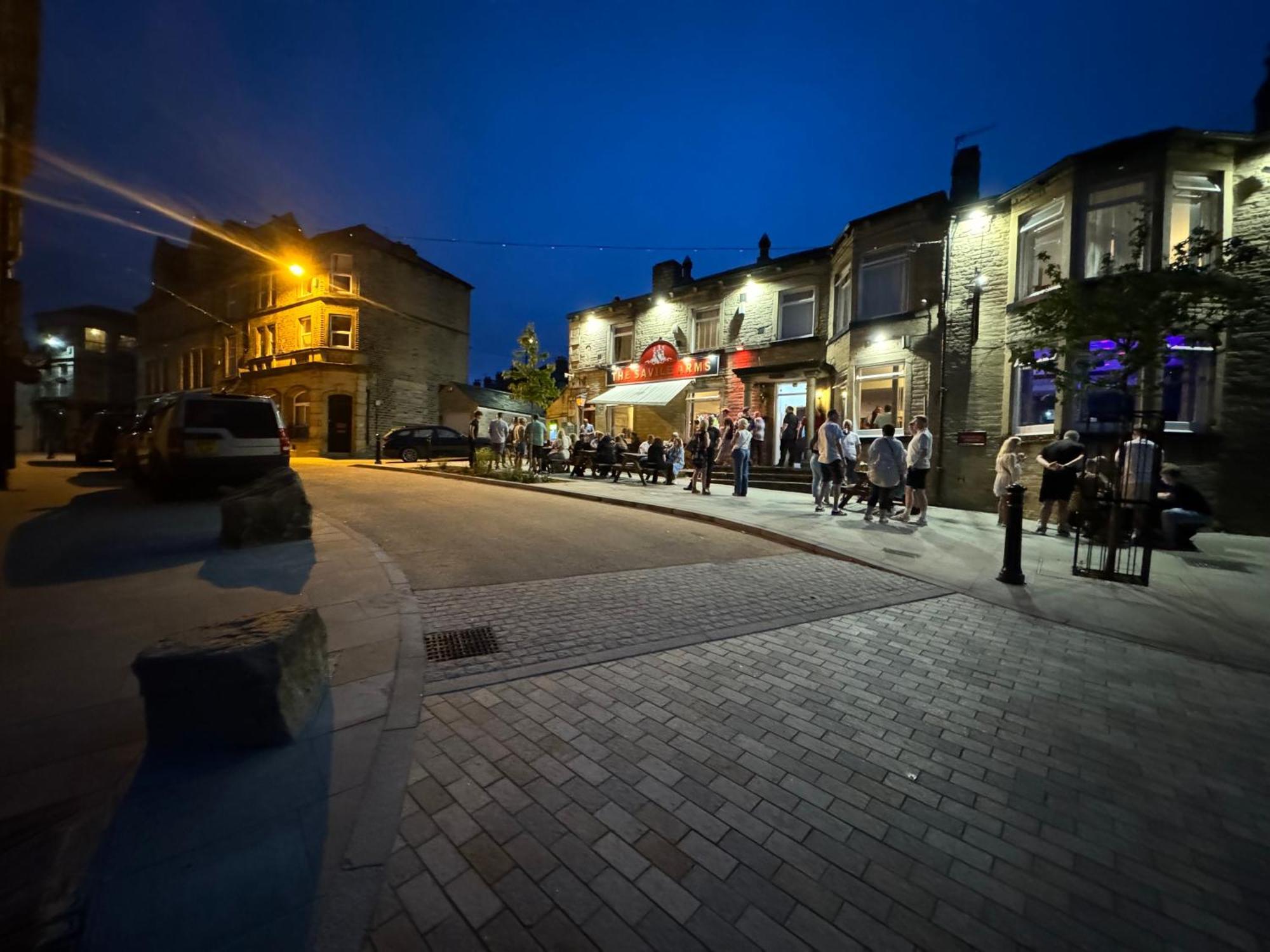 Southgate Luxury Apartments Elland Εξωτερικό φωτογραφία