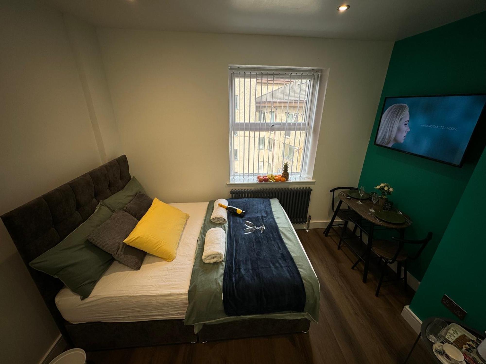 Southgate Luxury Apartments Elland Εξωτερικό φωτογραφία