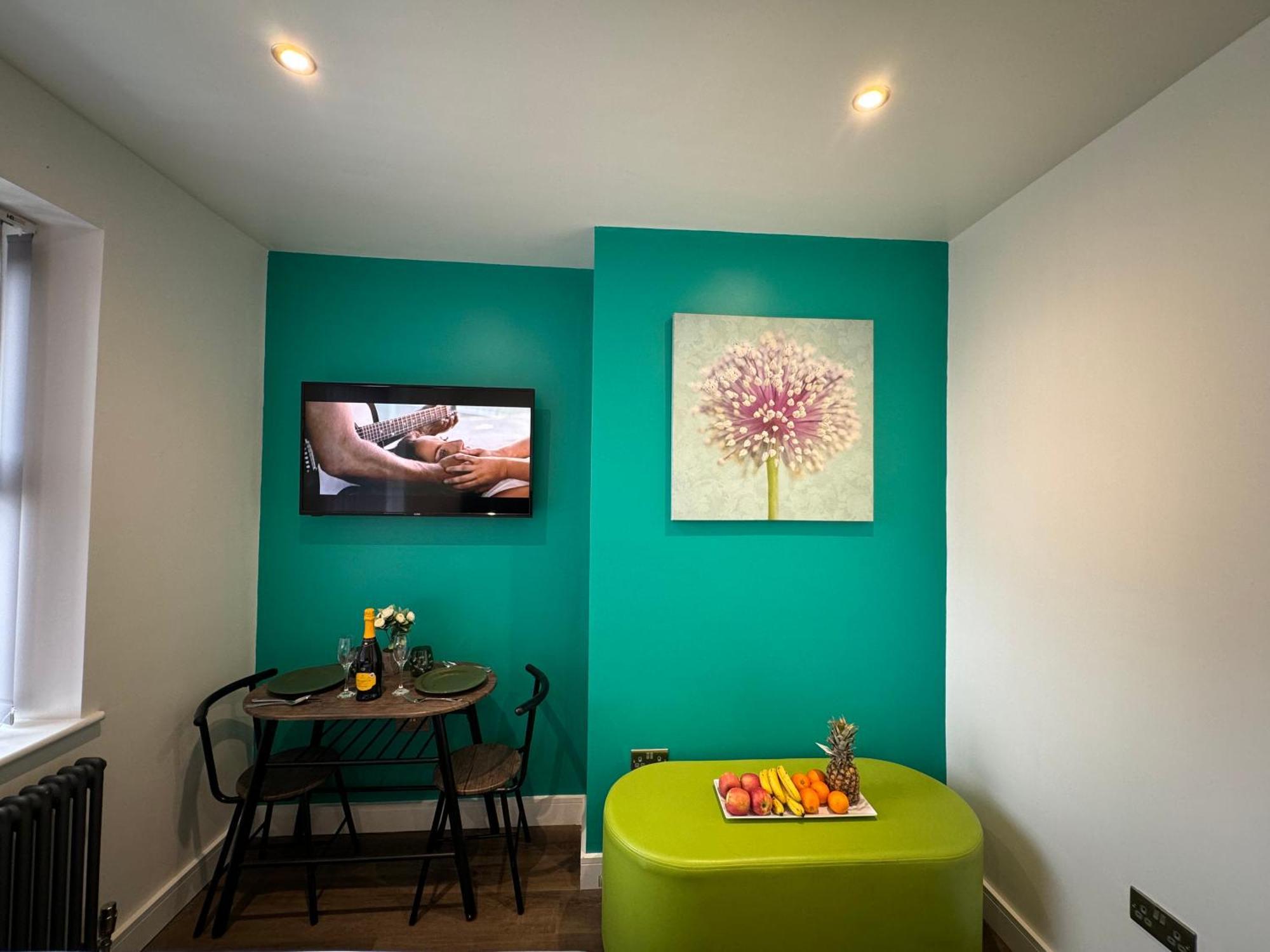 Southgate Luxury Apartments Elland Εξωτερικό φωτογραφία