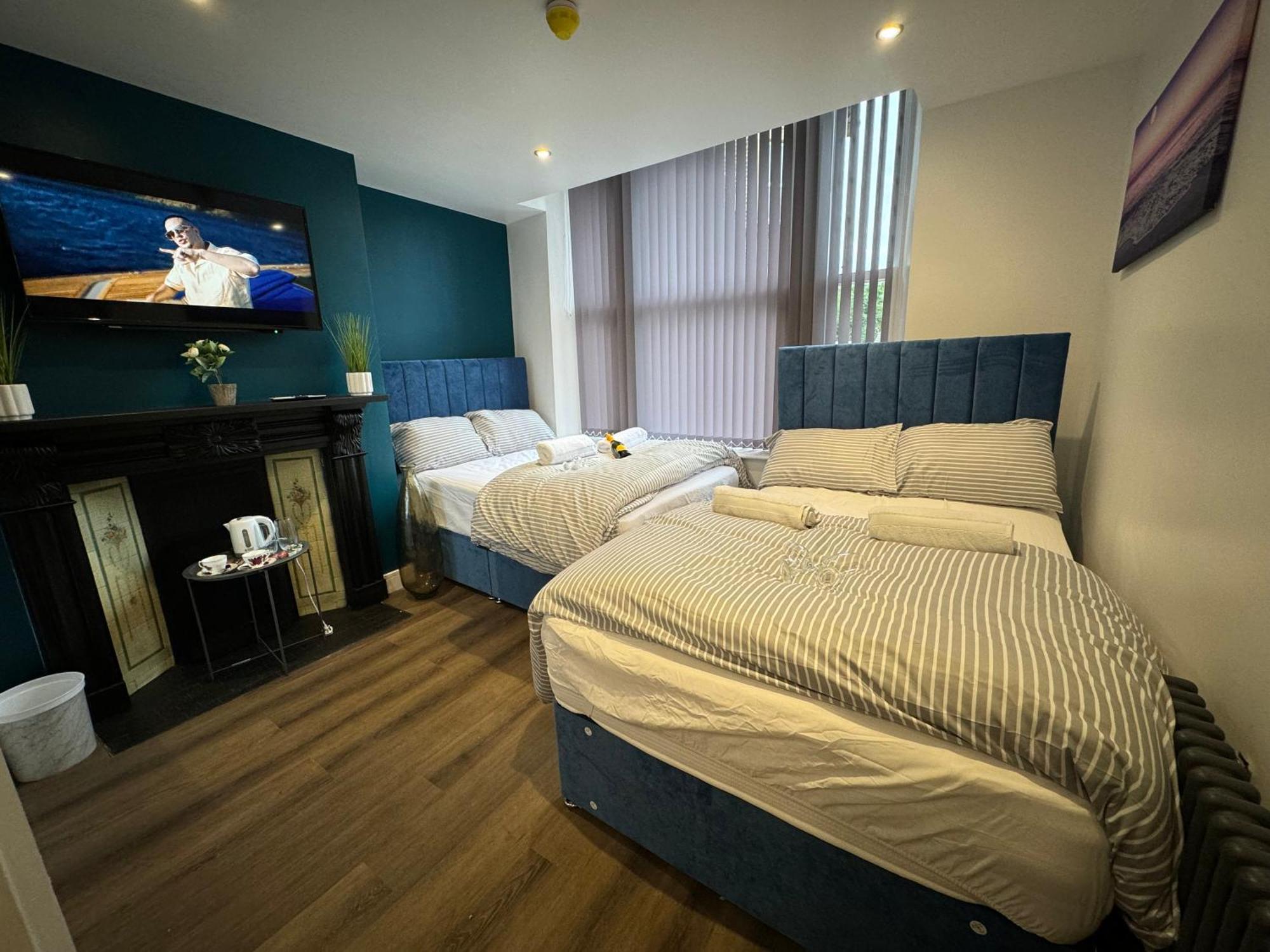 Southgate Luxury Apartments Elland Εξωτερικό φωτογραφία
