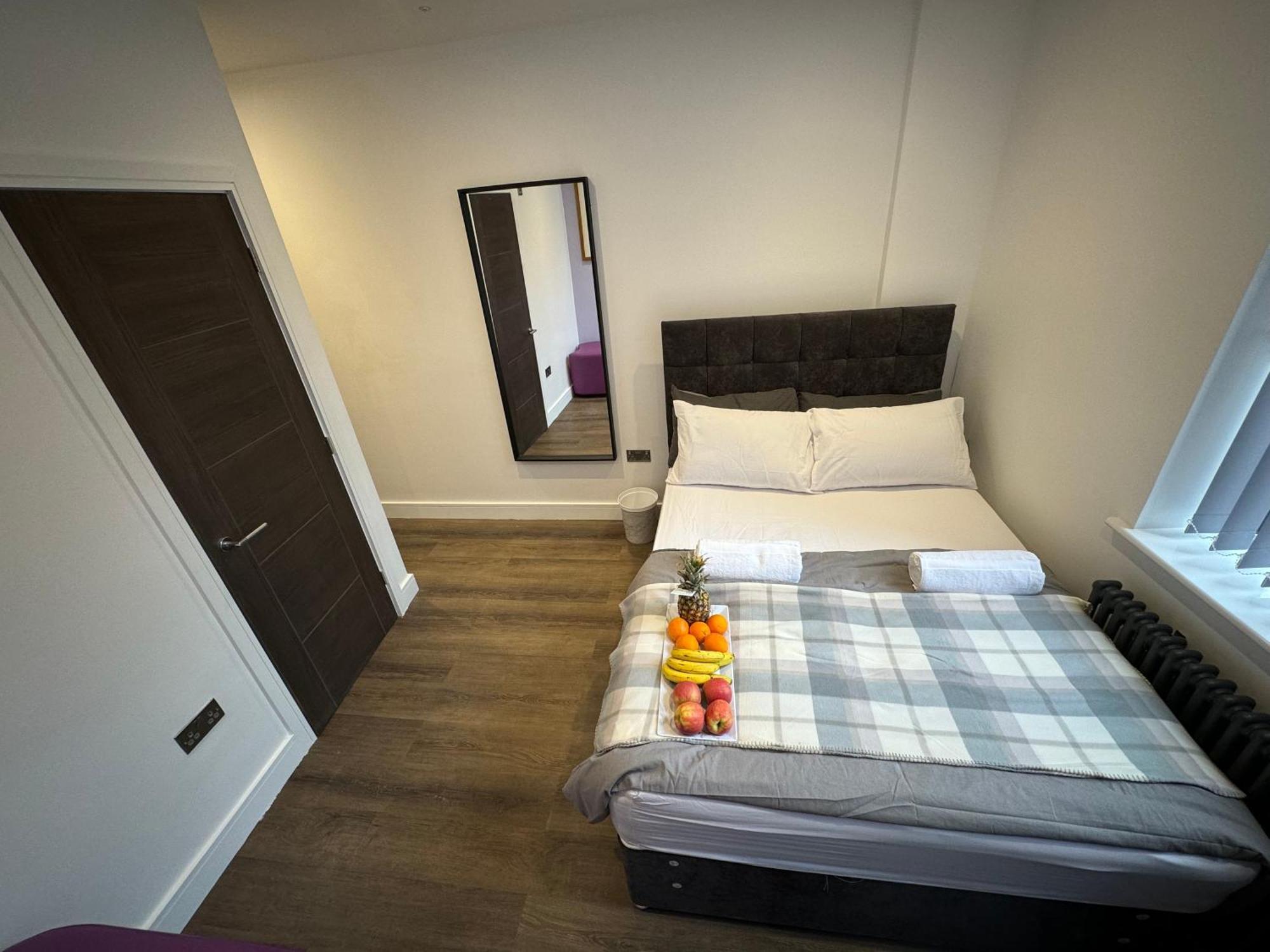 Southgate Luxury Apartments Elland Εξωτερικό φωτογραφία