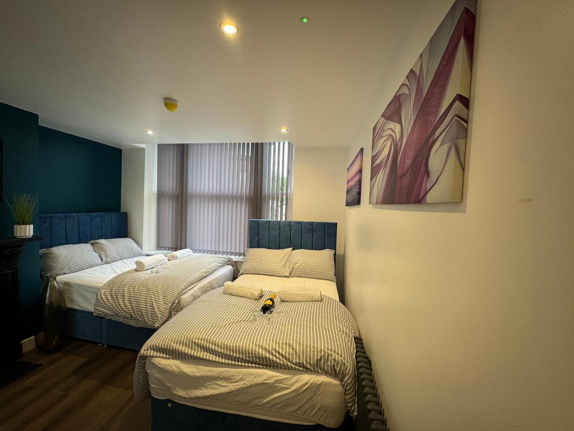 Southgate Luxury Apartments Elland Εξωτερικό φωτογραφία