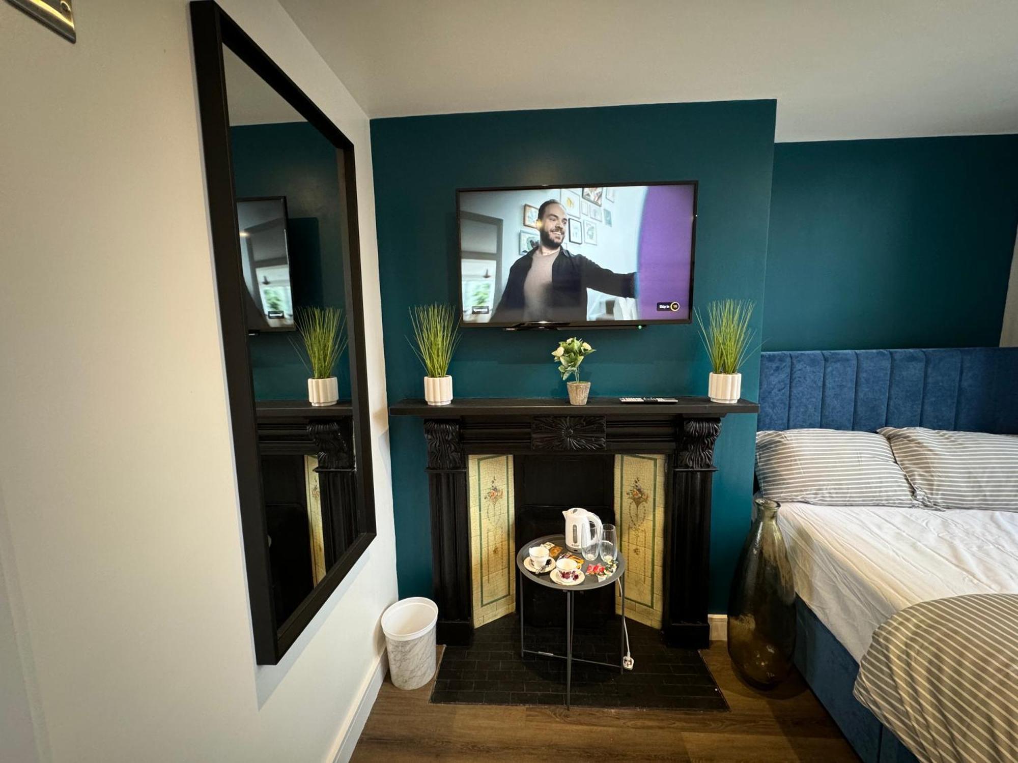 Southgate Luxury Apartments Elland Εξωτερικό φωτογραφία