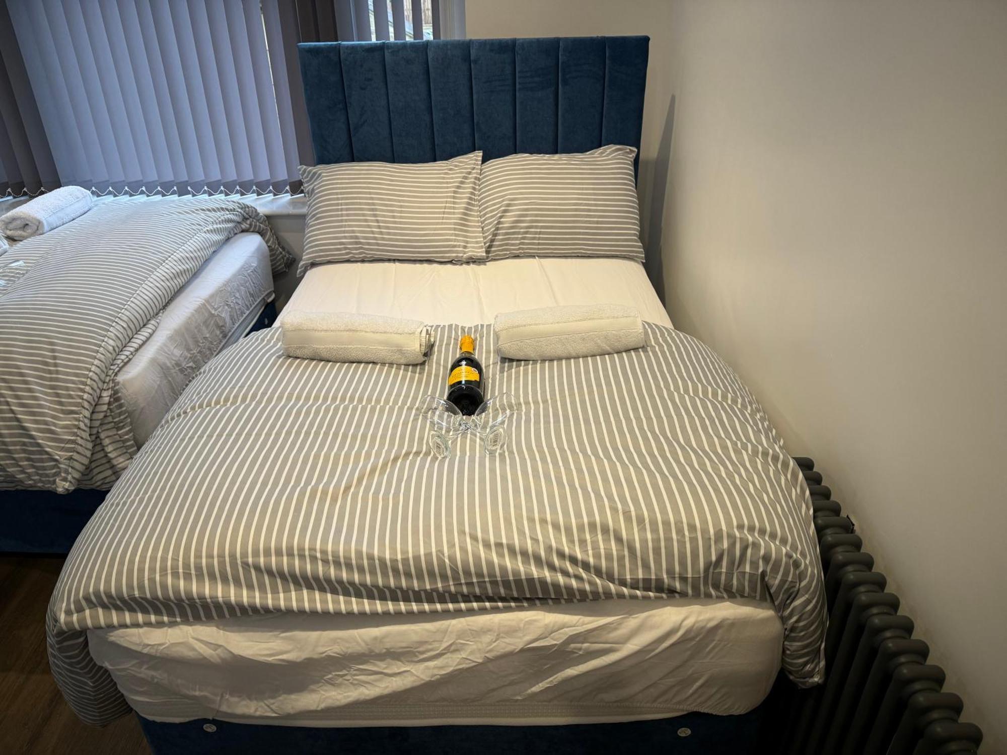 Southgate Luxury Apartments Elland Εξωτερικό φωτογραφία