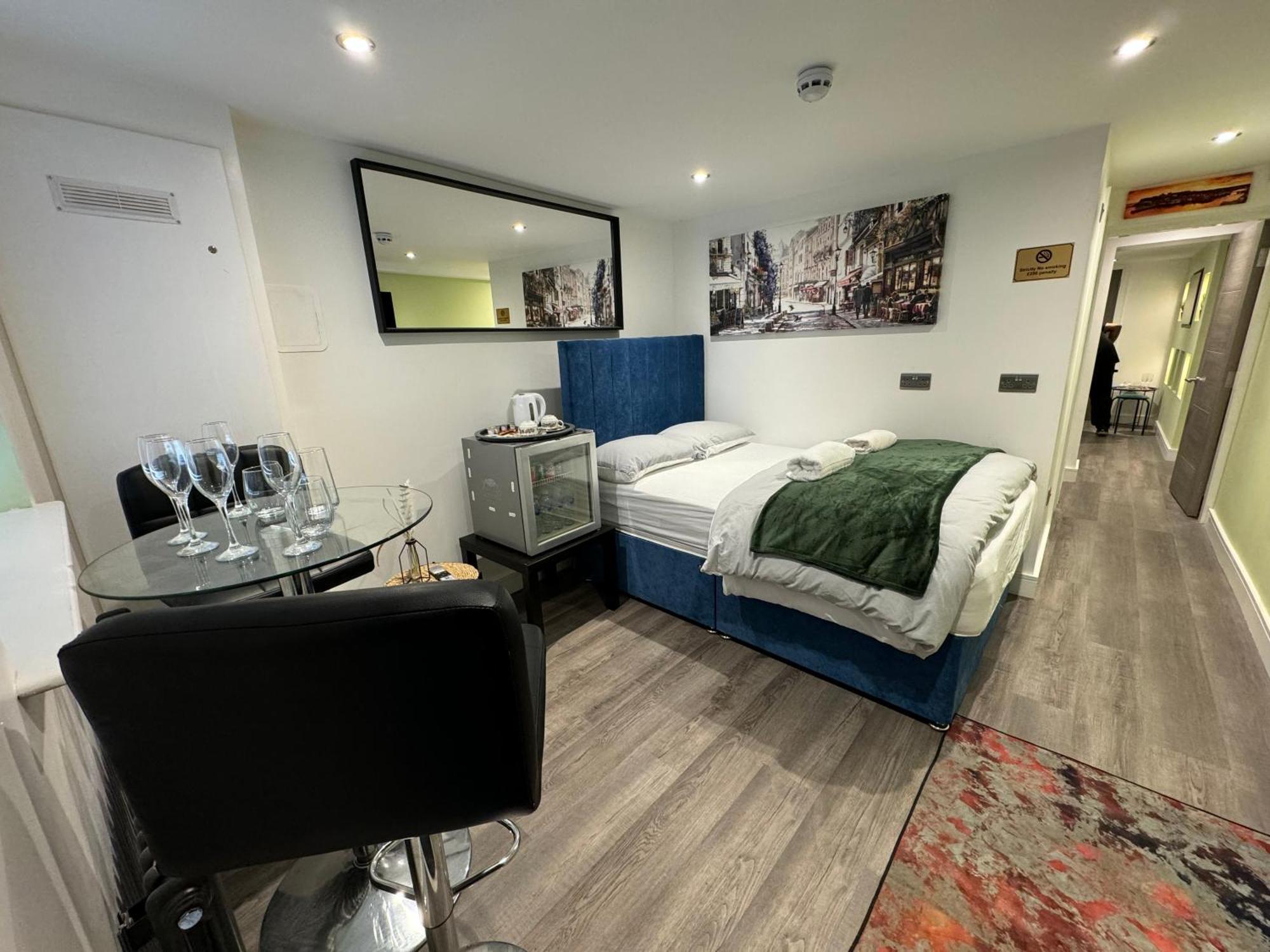 Southgate Luxury Apartments Elland Εξωτερικό φωτογραφία