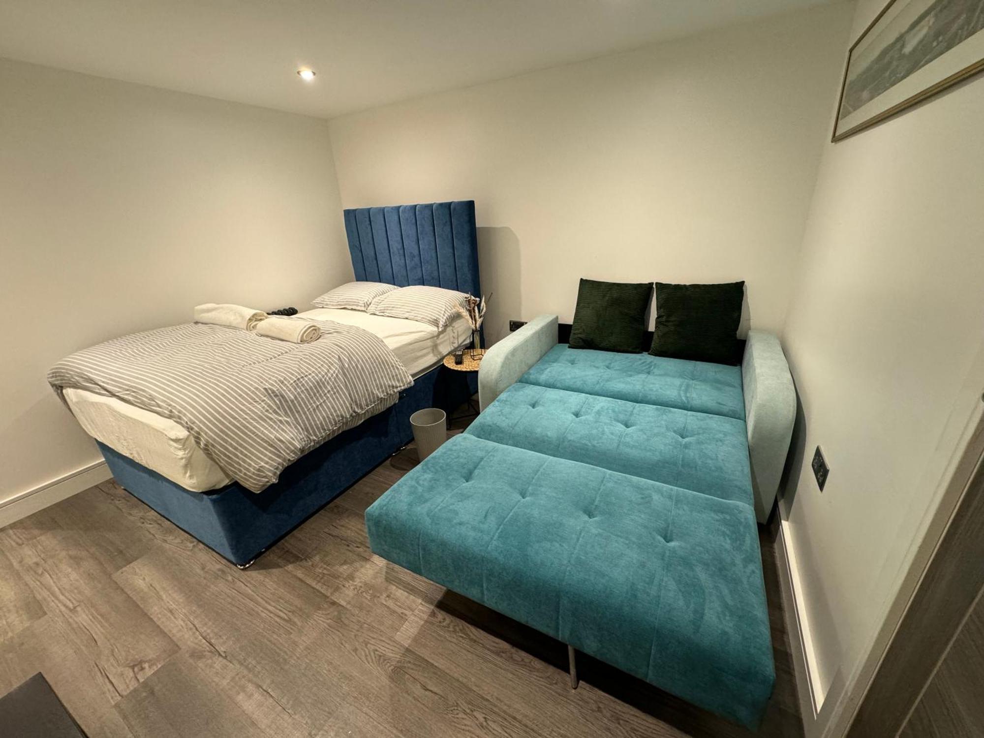 Southgate Luxury Apartments Elland Εξωτερικό φωτογραφία