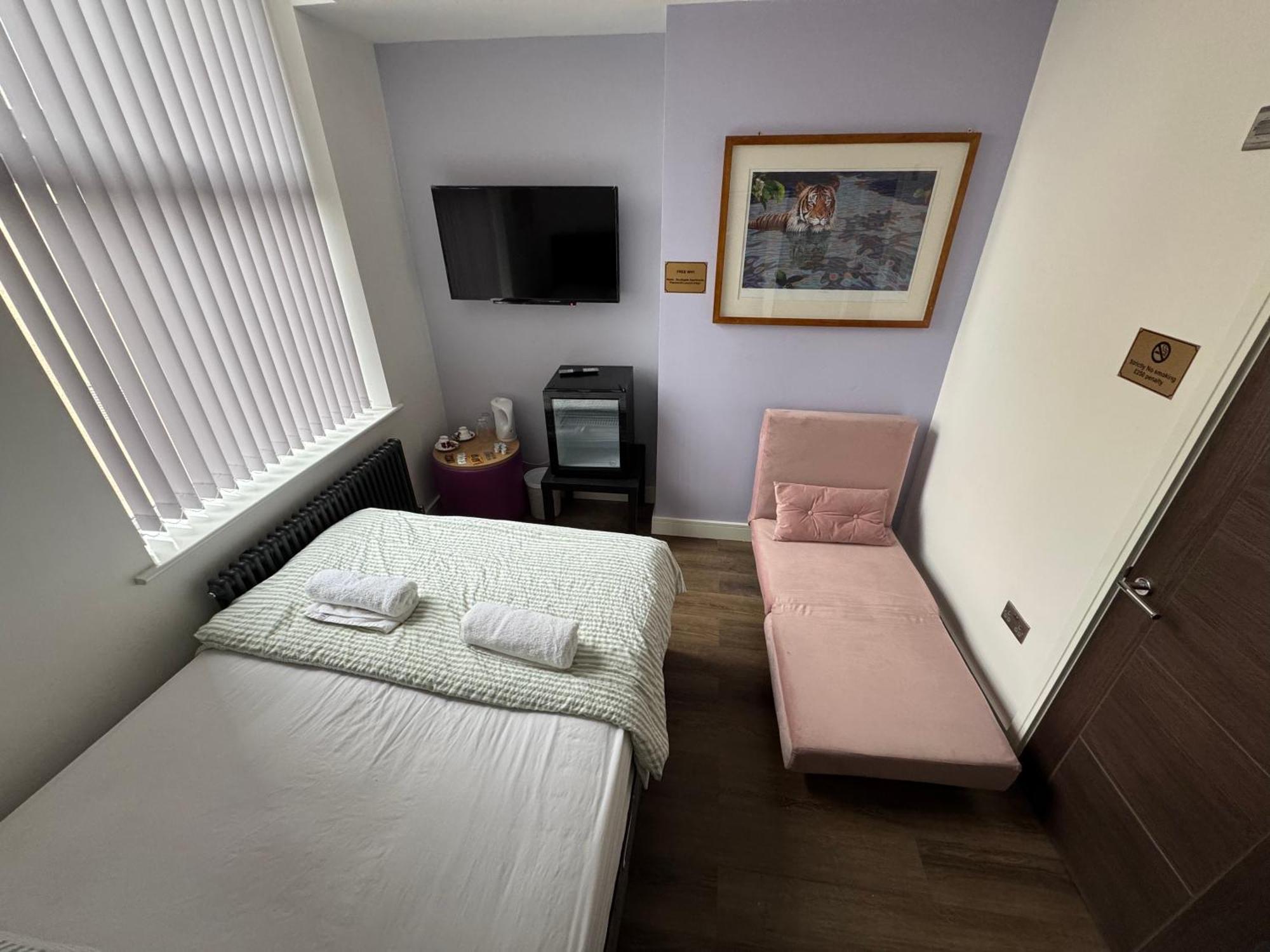 Southgate Luxury Apartments Elland Εξωτερικό φωτογραφία